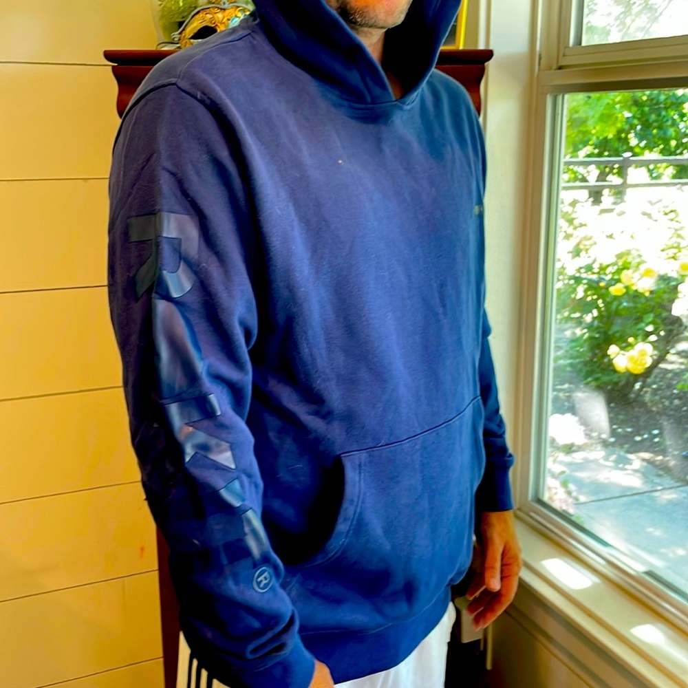 ROKIT Blue spellout logo heavyweight cotton hooded pullover sweatshirt. Medium